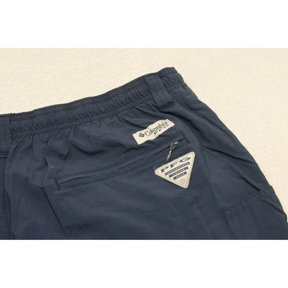 Columbia color blue
